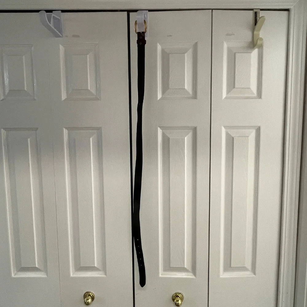 Women's Brown Vinyl Belt 37" - Picture 7 of 16